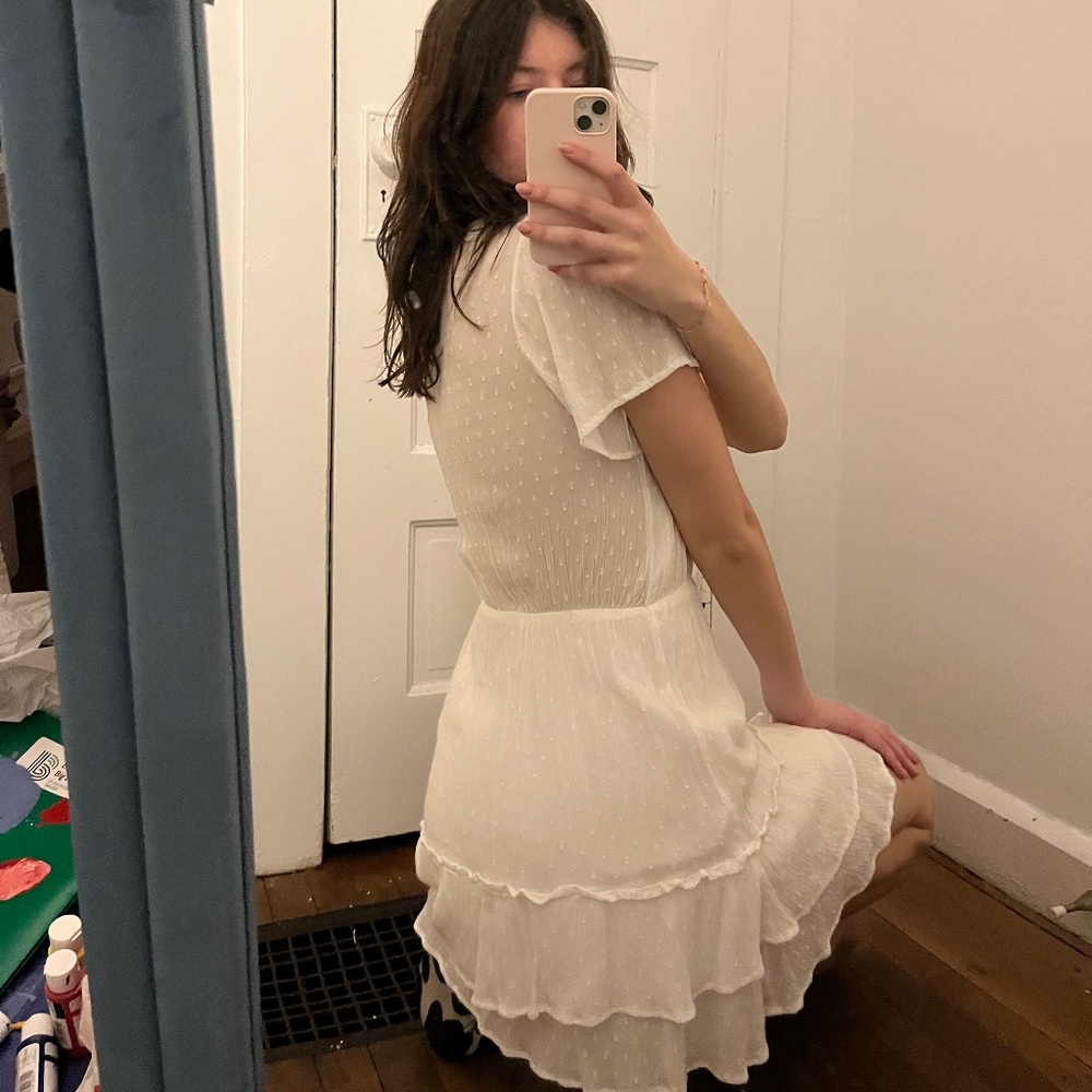 Abercrombie and Fitch White Sundress - Picture 2 of 6